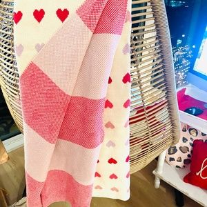 Pink & White Decorative Valentine Throw